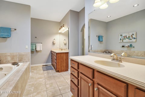 Tiny photo for 150 Lafayette Terrace #28, Crossville, TN 38558 (MLS # 1360154)