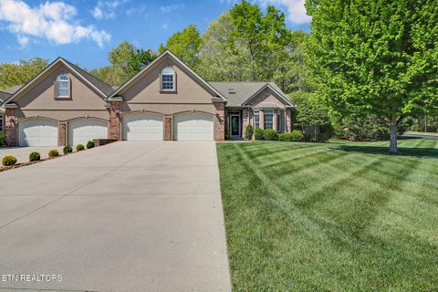 Tiny photo for 150 Lafayette Terrace #28, Crossville, TN 38558 (MLS # 1360154)
