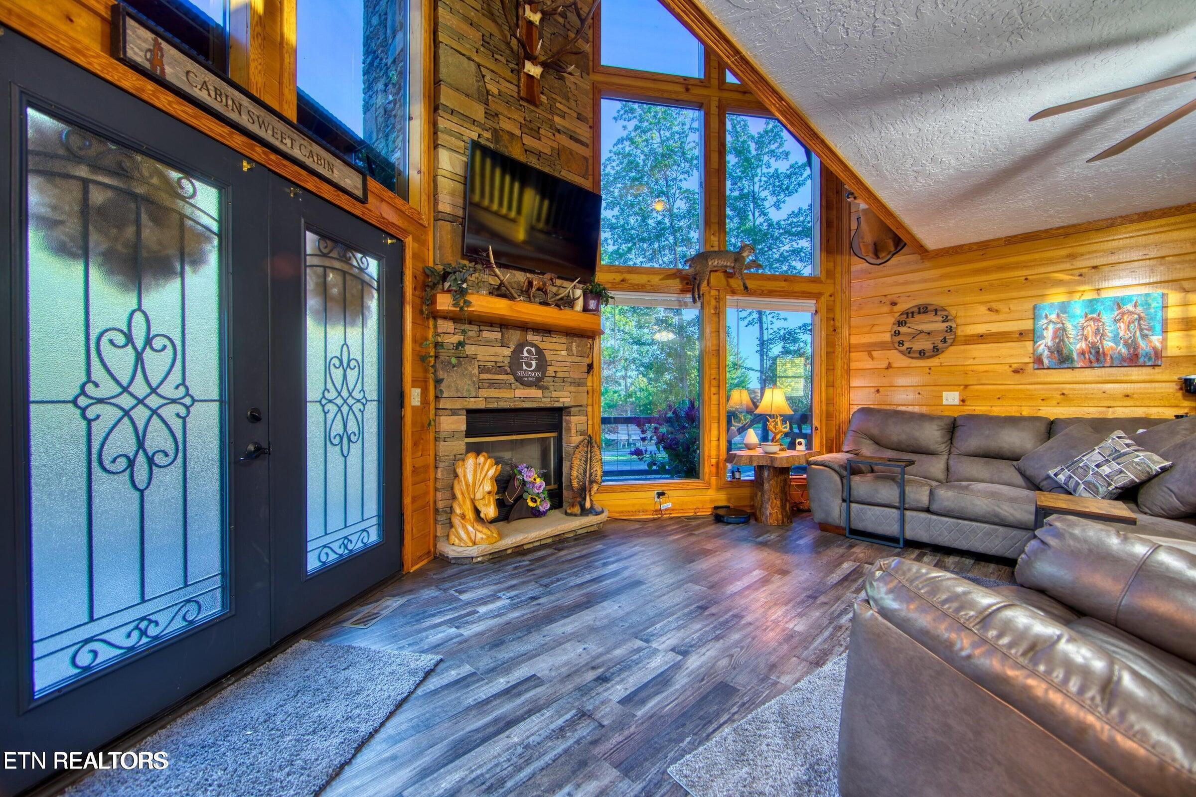 224 Eagle Bluff