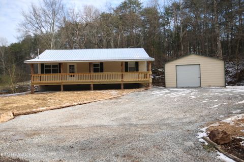 Photo of 580 County Road 461, Englewood, TN 37329 (MLS # 1328494)