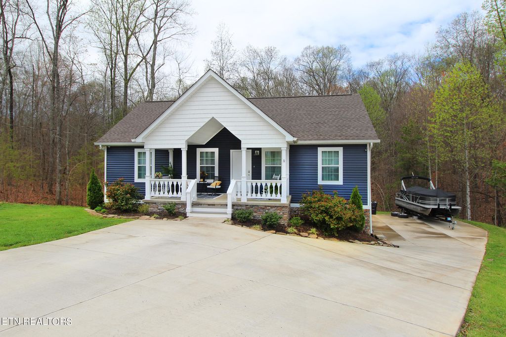 Photo of 369 Covenant Lane, Maynardville, TN 37807 (MLS # 1258075)