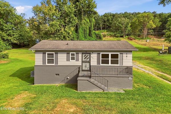 4603 VALLEY VIEW RD, KNOXVILLE, TN 37924 - Image a3f3c2eb3af701e0fe64dc054fddb3b1/335642037