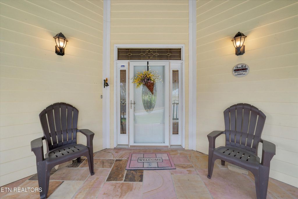 Photo of 2143 Renegade Mountain Pkwy, Crab Orchard, TN 37723 (MLS # 1296686)