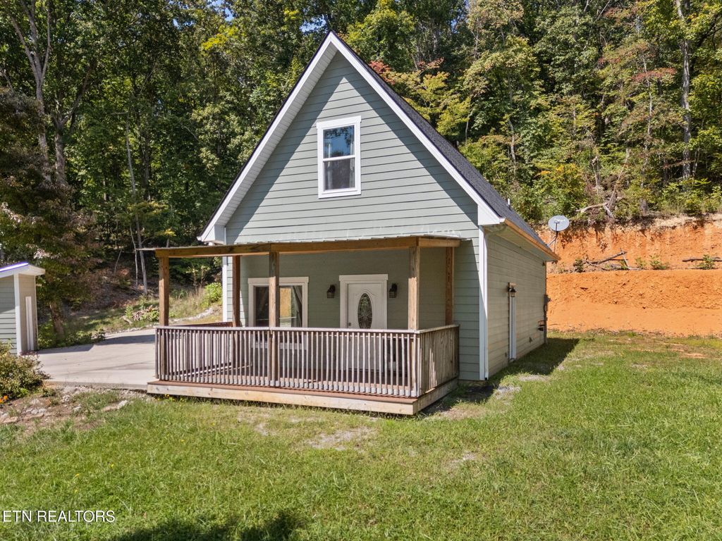 Photo of 8811 Ellis Lane Ln, Powell, TN 37849 (MLS # 1315603)