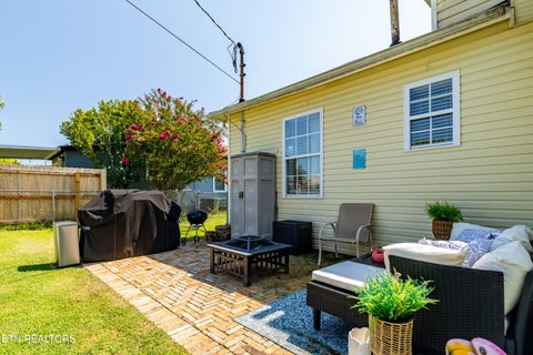 Tiny photo for 324 Glascock St, Alcoa, TN 37701 (MLS # 1354726)