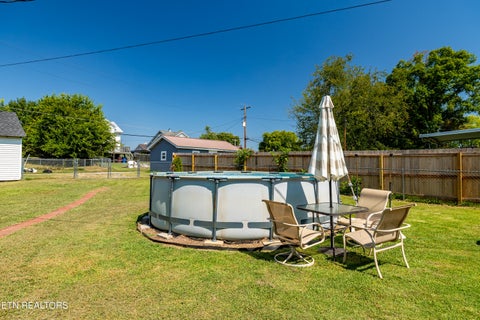 Tiny photo for 324 Glascock St, Alcoa, TN 37701 (MLS # 1354726)