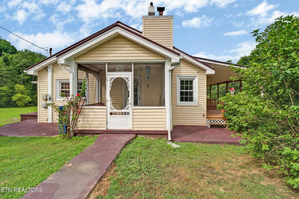 Photo of 883 Old Harriman Hwy, Harriman, TN 37748 (MLS # 1310467)