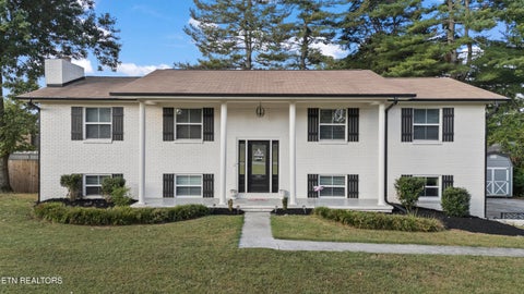 Photo of 7533 Oaken Drive, Knoxville, TN 37938 (MLS # 1359350)