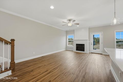 Tiny photo for 160 E Elderberry St, Oak Ridge, TN 37830 (MLS # 1333130)