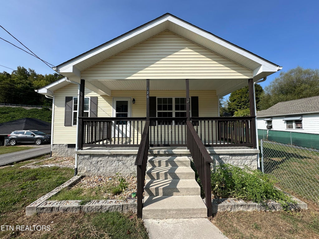 Photo of 120 Rew St, Oakdale, TN 37829 (MLS # 1276075)