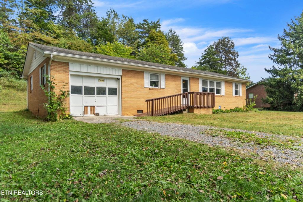 Photo of 3694 Hickory Valley Rd, Maynardville, TN 37807 (MLS # 1301556)