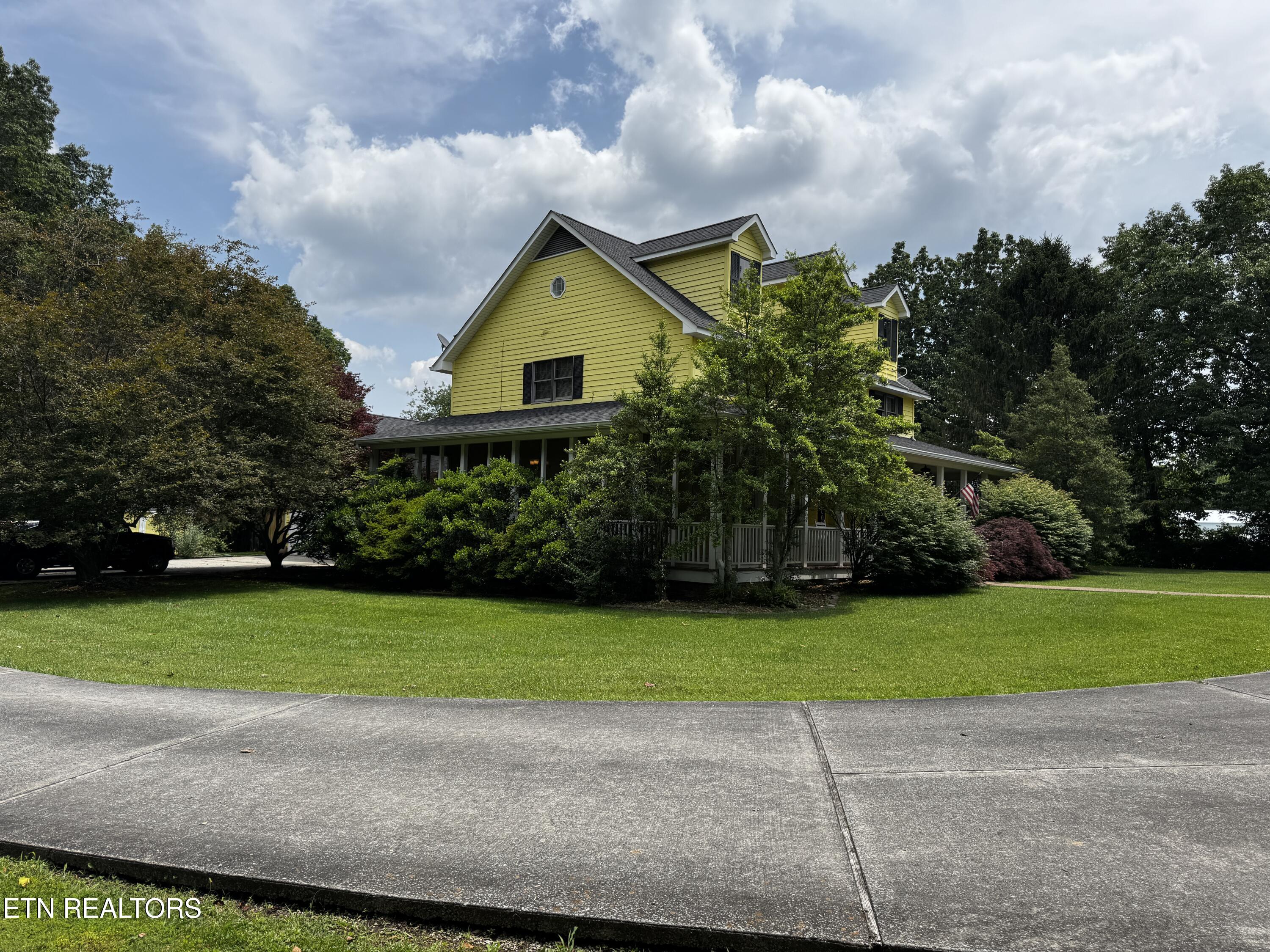 281 Red Williams Rd