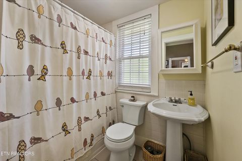 Tiny photo for 922 Gratz St, Knoxville, TN 37917 (MLS # 1340479)