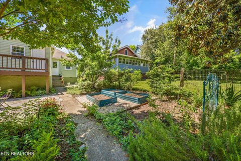 Tiny photo for 922 Gratz St, Knoxville, TN 37917 (MLS # 1340479)
