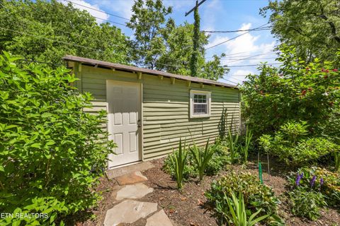 Tiny photo for 922 Gratz St, Knoxville, TN 37917 (MLS # 1340479)