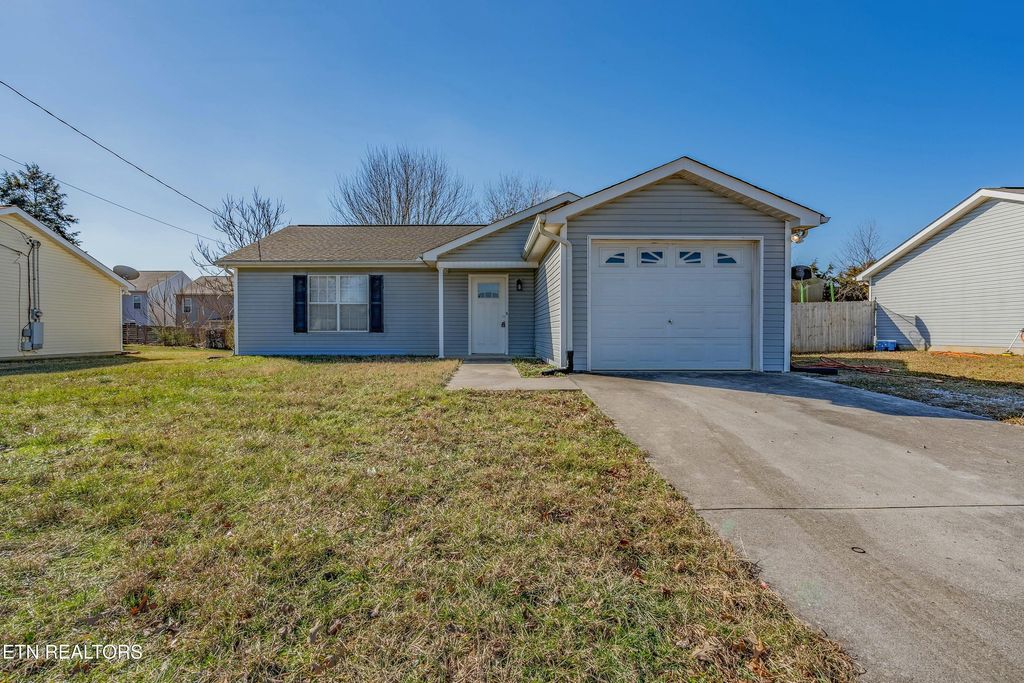 Photo of 7724 Ralph Youmans Rd, Corryton, TN 37721 (MLS # 1286619)
