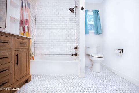 Tiny photo for 2640 Lay Ave, Knoxville, TN 37914 (MLS # 1344904)