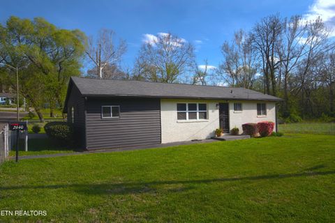 Photo of 2640 Lay Ave, Knoxville, TN 37914 (MLS # 1344904)