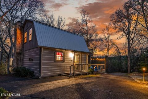 Photo of 901903 Sunrise Blvd, Sevierville, TN 37862 (MLS # 1327583)