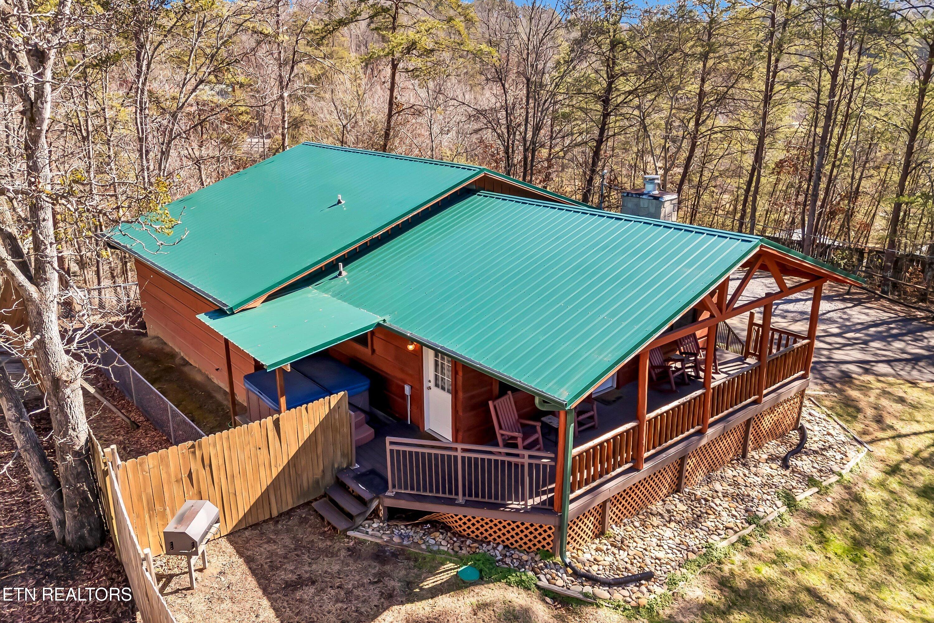 2833 Longvale Lane