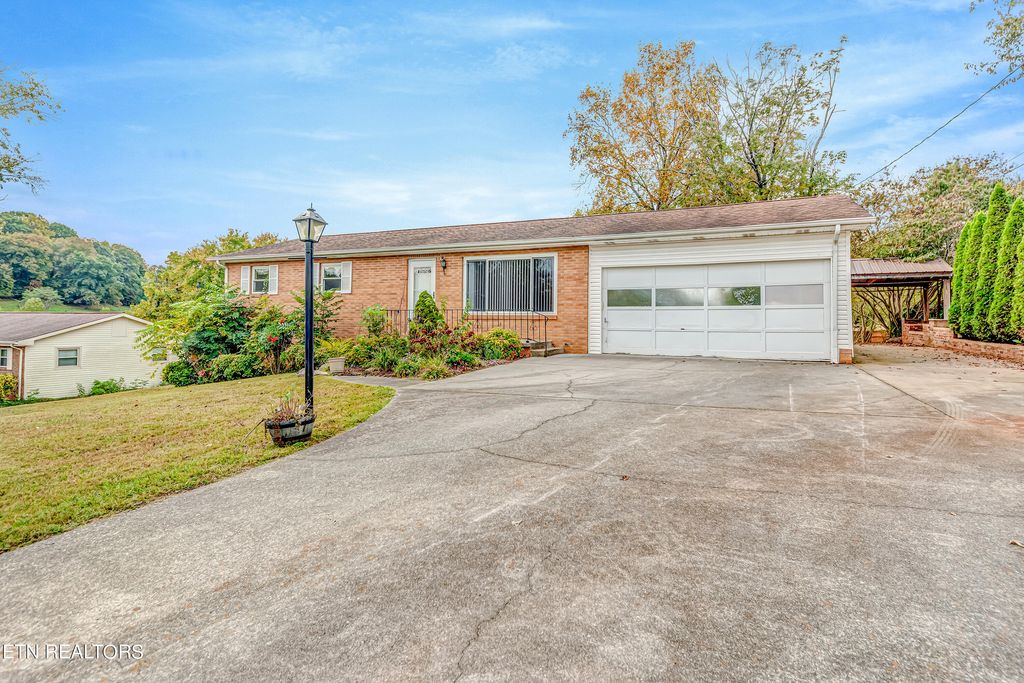 Photo of 3021 Beech Rd, Louisville, TN 37777 (MLS # 1243497)