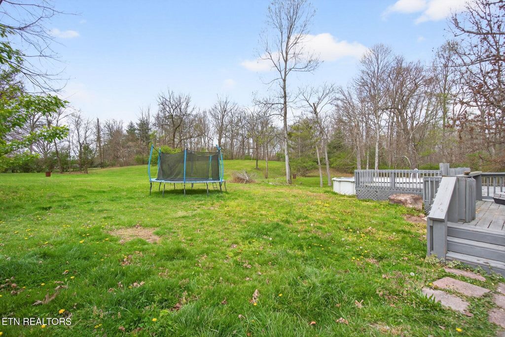 Photo of 35 Halstead Drive, Crossville, TN 38555 (MLS # 1335218)