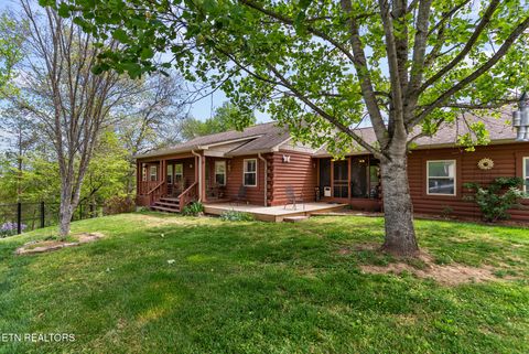 Photo of 615 Harold Drive, Maryville, TN 37803 (MLS # 1336897)