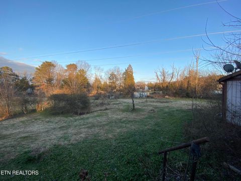 Tiny photo for 7218 Ammons Ln Lane, Powell, TN 37849 (MLS # 1328560)