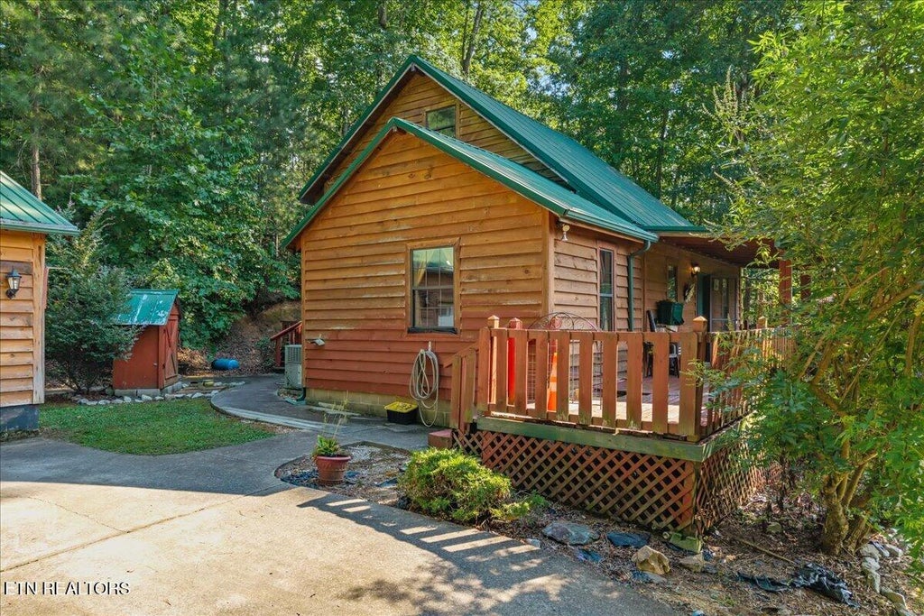Photo of 127 County Road 7, Calhoun, TN 37309 (MLS # 1354057)