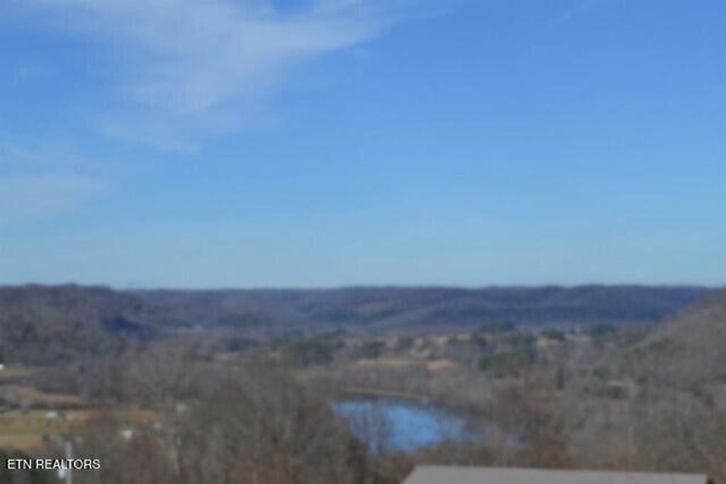 Photo of 5 Schelley Rd, Gainesboro, TN 38562 (MLS # 1326311)