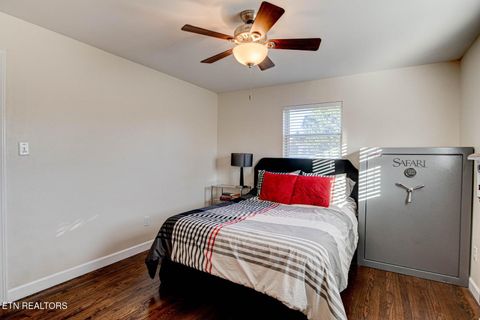 Tiny photo for 707 W King St, Jefferson City, TN 37760 (MLS # 1340593)