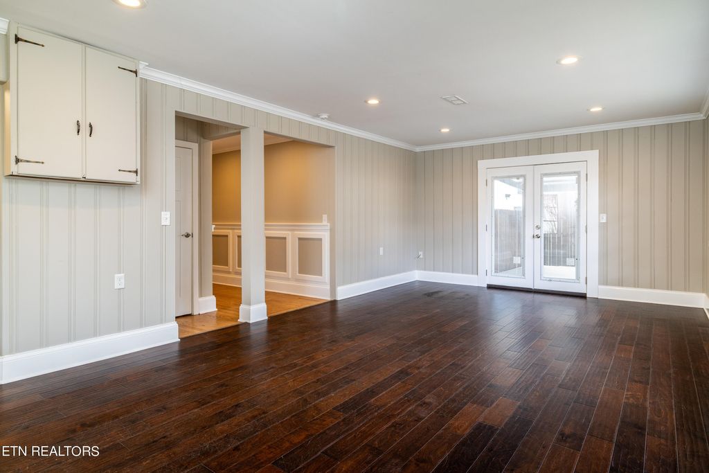 Photo of 839 Poplar St, Alcoa, TN 37701 (MLS # 1279756)