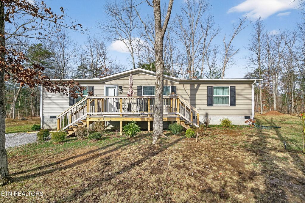Photo of 22 Lancer Drive, Crossville, TN 38572 (MLS # 1326476)