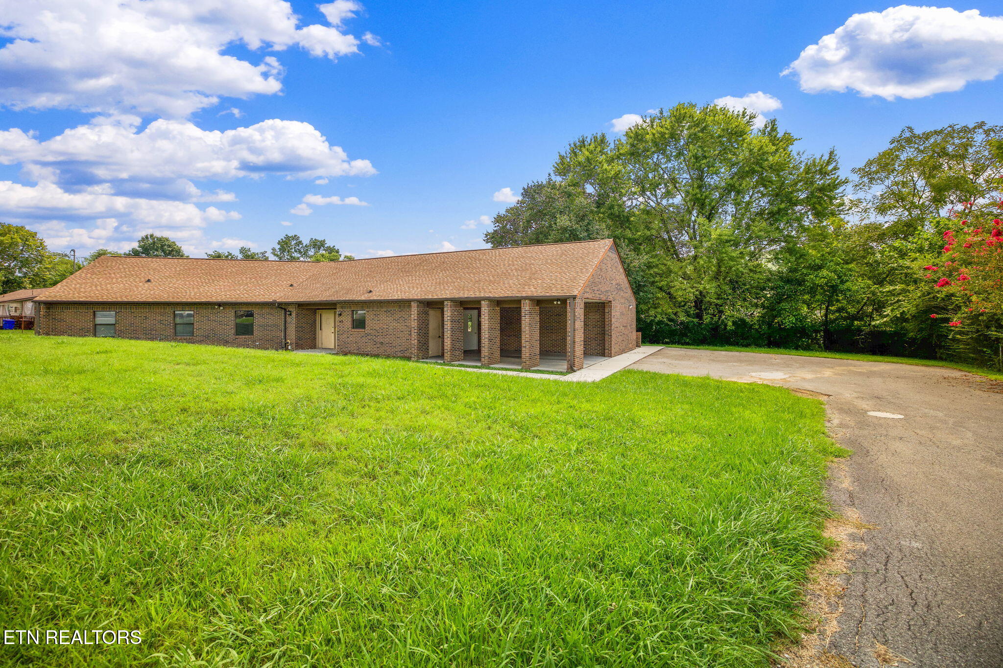 145 Latimer Rd