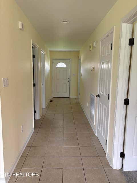Tiny photo for 113 Greystone Way, Kingston, TN 37763 (MLS # 1350034)
