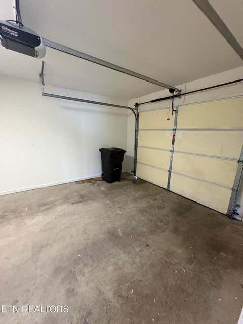 Tiny photo for 113 Greystone Way, Kingston, TN 37763 (MLS # 1350034)