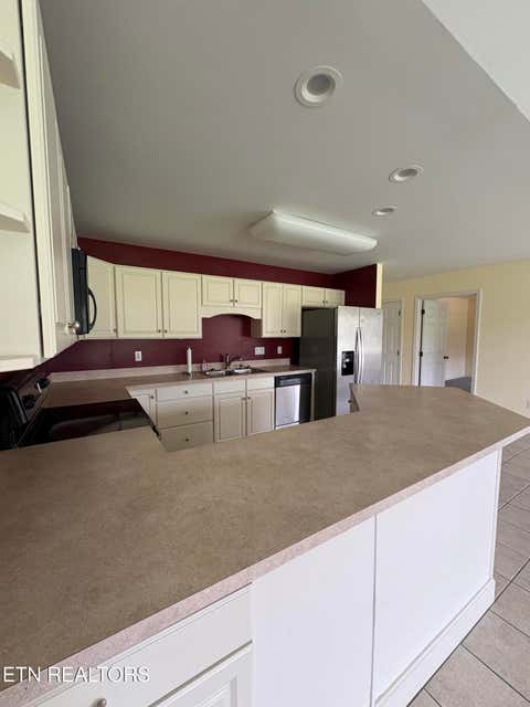 Tiny photo for 113 Greystone Way, Kingston, TN 37763 (MLS # 1350034)