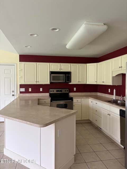 Tiny photo for 113 Greystone Way, Kingston, TN 37763 (MLS # 1350034)