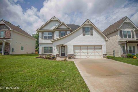 Single Family Residence in Knoxville TN 925 Festival Lane.jpg