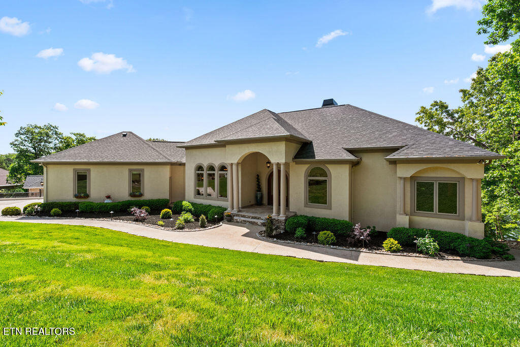 302 Shawnee View