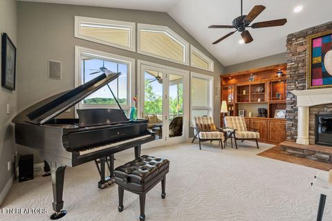 Tiny photo for 302 Shawnee View, Loudon, TN 37774 (MLS # 1339593)