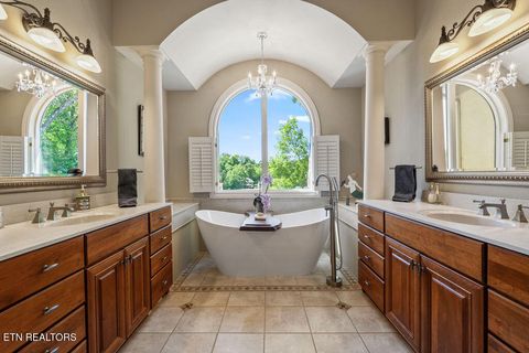 Tiny photo for 302 Shawnee View, Loudon, TN 37774 (MLS # 1339593)