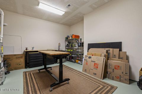 Tiny photo for 302 Shawnee View, Loudon, TN 37774 (MLS # 1339593)