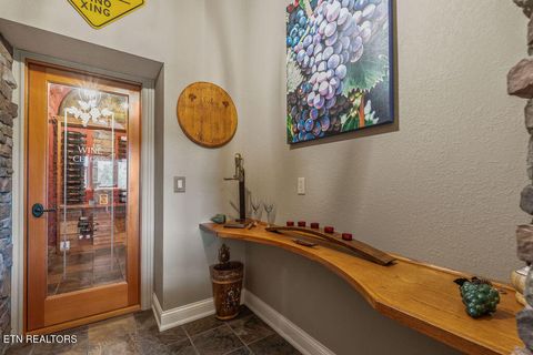Tiny photo for 302 Shawnee View, Loudon, TN 37774 (MLS # 1339593)