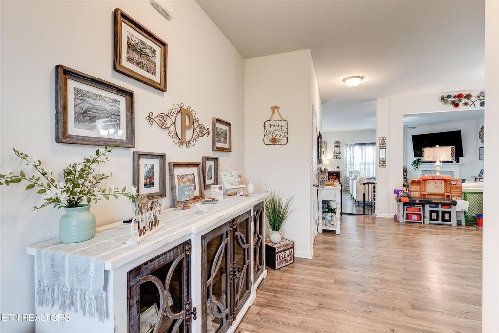 Photo of 1258 Bill Wallace Drive, Friendsville, TN 37737 (MLS # 1239668)