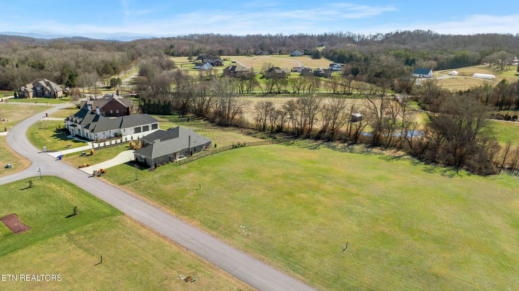 Photo of 3627 Promontory Point, Louisville, TN 37777 (MLS # 1329430)
