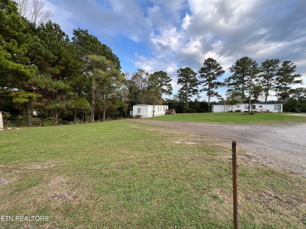 Photo of 6225 Highway 411, Madisonville, TN 37354 (MLS # 1318153)