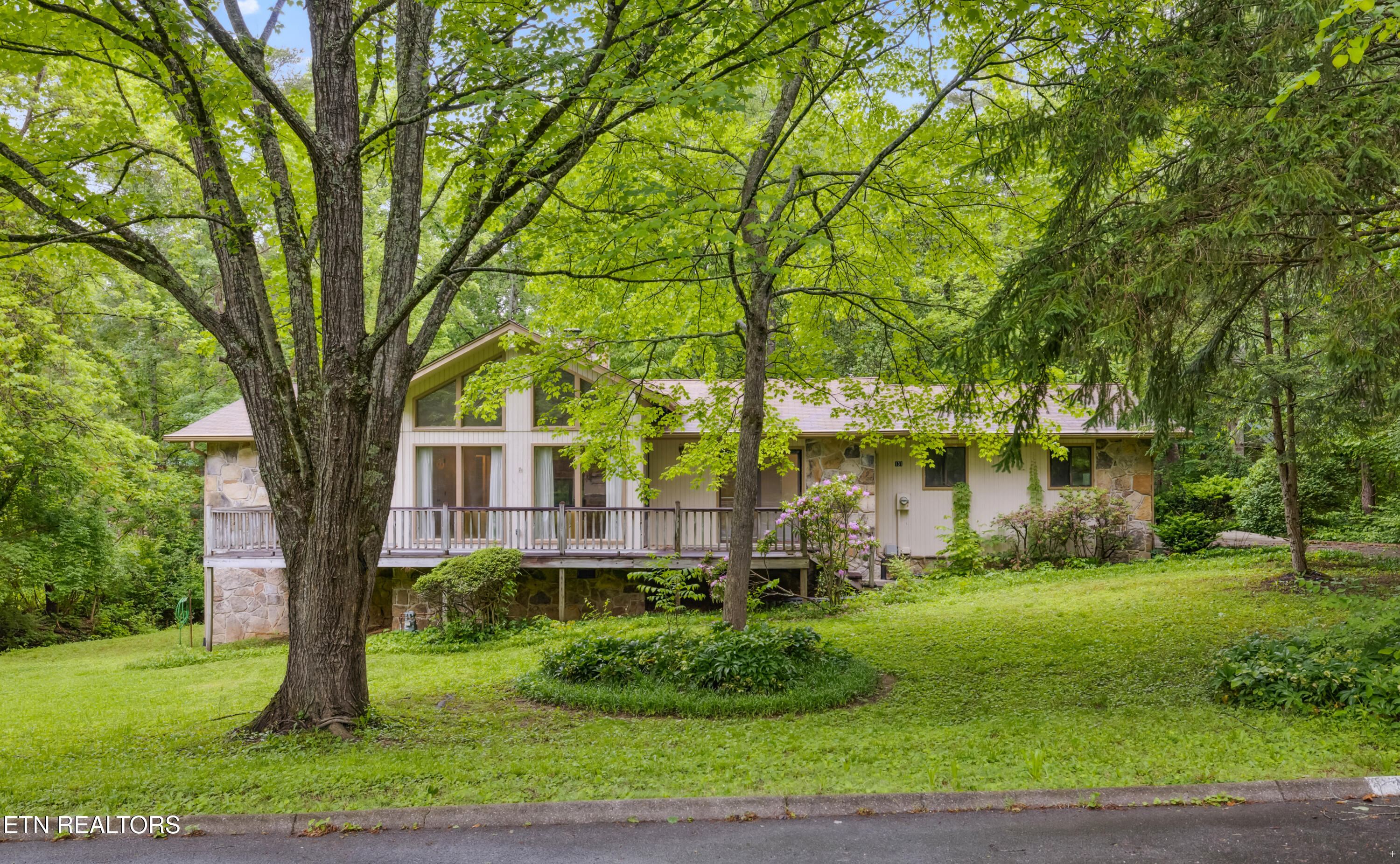 131 Clifton Circle