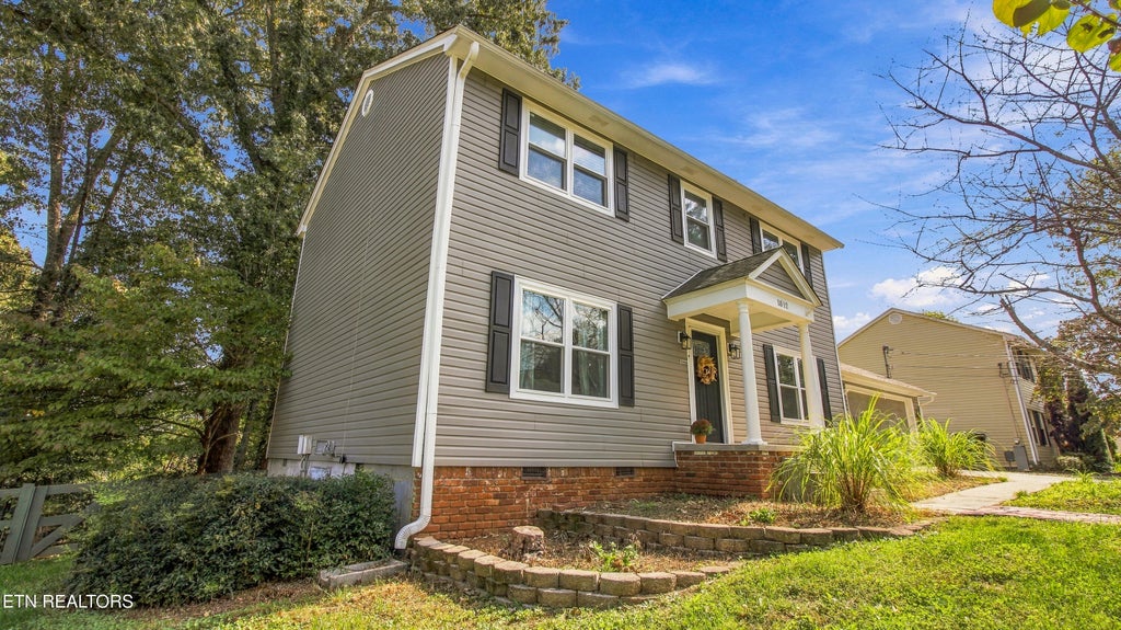 Photo of 1812 Dunraven Drive, Knoxville, TN 37922 (MLS # 1359567)