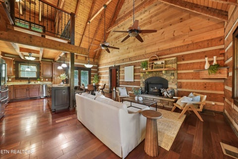Tiny photo for 144 Center Valley Rd, Clinton, TN 37716 (MLS # 1357623)